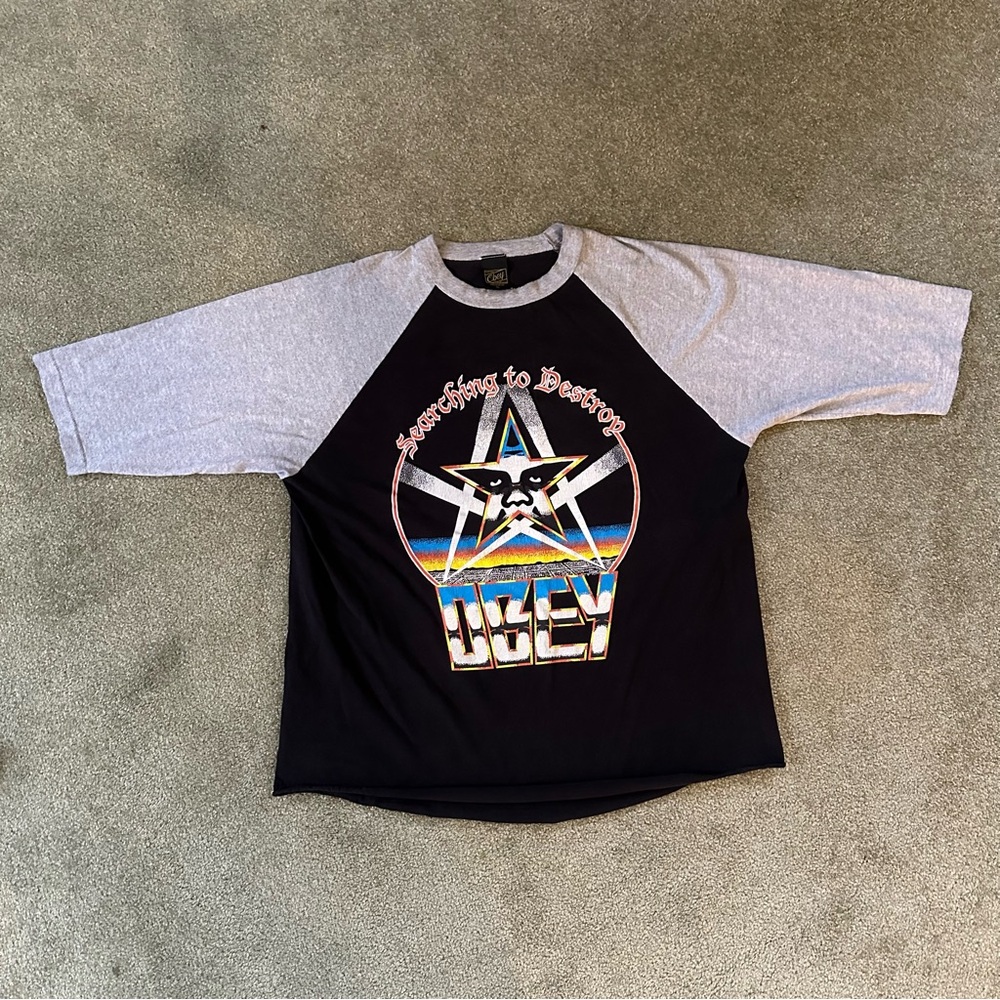 ⭐️ OBEY XL Baseball Tee with genuine distressed look from wear at neckline